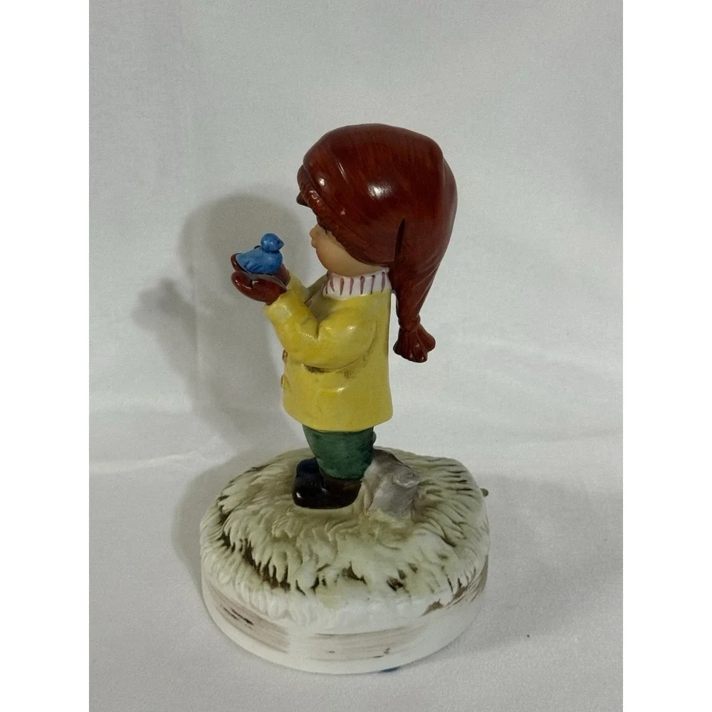 Vintage 1960s Gorham Japan Music Box Figurine Girl w Bird Hummel Style